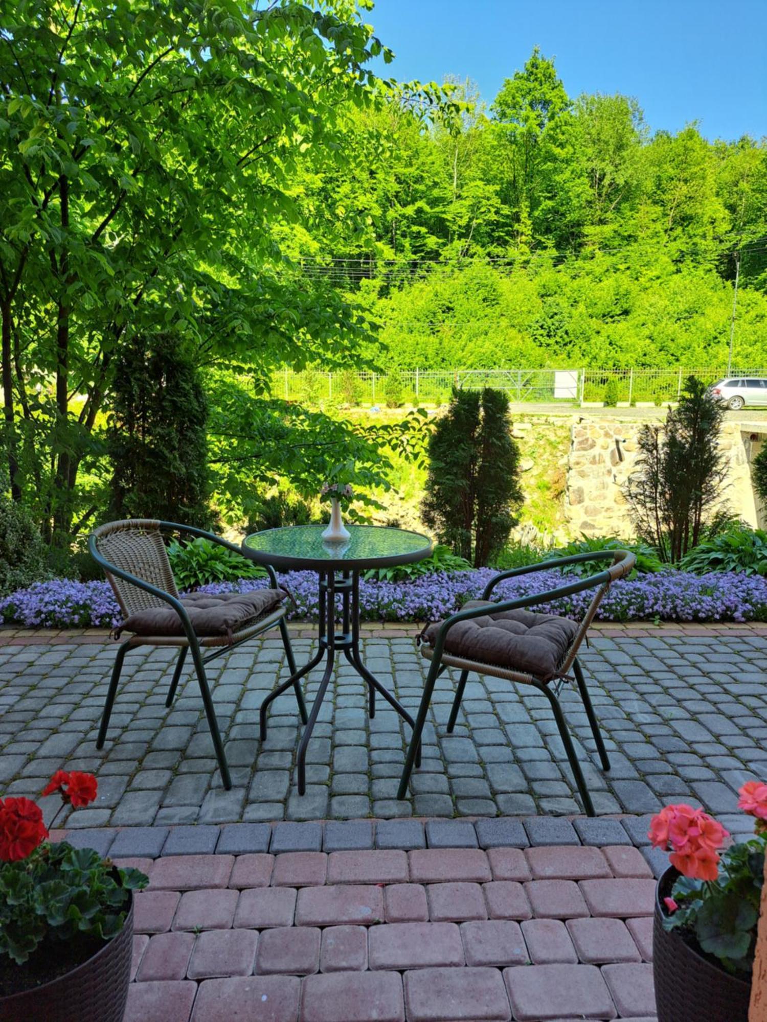 Сонячна Соната Hotell Poljana Exteriör bild